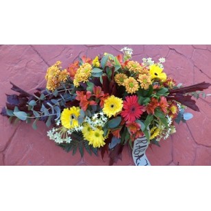 Funeral Fresh Flower Arrangement > HIDDEN PRESENT Nr 514